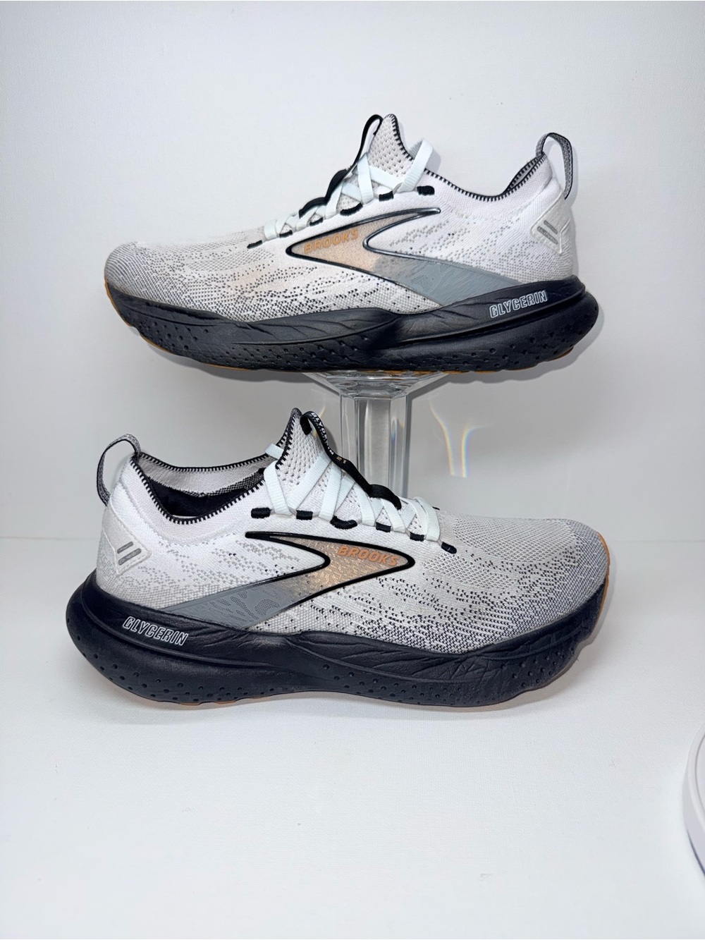 Brooks GLYCERIN 21 Running Shoes in White, Black & Tan Accent